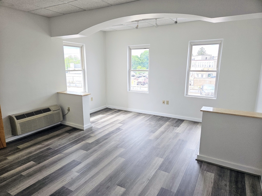 3 Porter Street, Stoughton, Massachusetts, ,Commercial Lease,For Rent,Porter Street,73345842