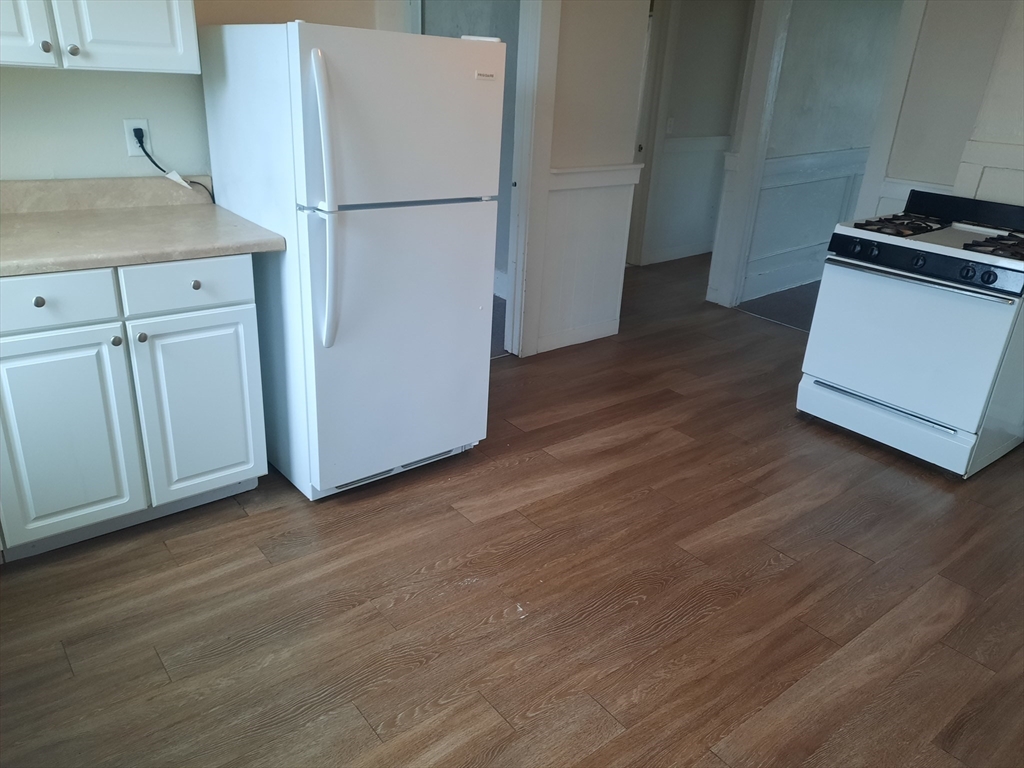 189 Standish Ave., Plymouth, Massachusetts, 2 Bedrooms Bedrooms, 4 Rooms Rooms,1 BathroomBathrooms,Residential Lease,For Rent,Standish Ave.,73345999