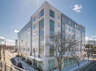 180 Telford St, Boston, Massachusetts, 1 Bedroom Bedrooms, 3 Rooms Rooms,1 BathroomBathrooms,Residential,For Sale,Telford St,73287536