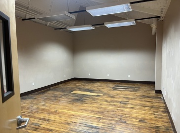 521 Mount Hope St, North Attleboro, Massachusetts, ,Commercial Lease,For Rent,Mount Hope St,73347006