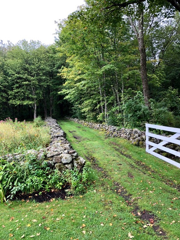 0 Spring St Ext & Victoria Av, Athol, Massachusetts, ,Land,For Sale,Spring St Ext & Victoria Av,72986826