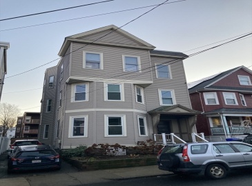 77 Harbor View St, Boston, Massachusetts, 5 Bedrooms Bedrooms, 14 Rooms Rooms,3 BathroomsBathrooms,Residential Income,For Sale,Harbor View St,73322904