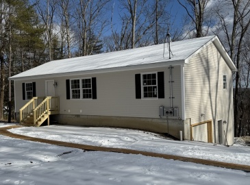 51 Cathy Ln, Southbridge, Massachusetts, 5 Bedrooms Bedrooms, 8 Rooms Rooms,3 BathroomsBathrooms,Residential Income,For Sale,Cathy Ln,73332420