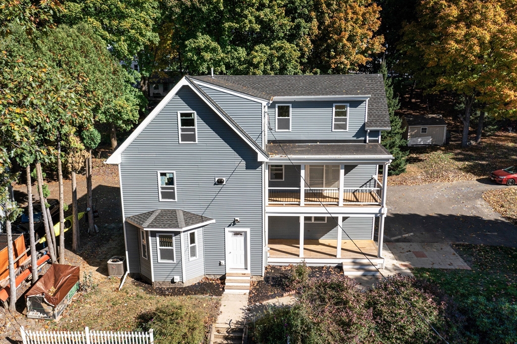164 Ashburnham St, Fitchburg, Massachusetts, 6 Bedrooms Bedrooms, 10 Rooms Rooms,3 BathroomsBathrooms,Residential Income,For Sale,Ashburnham St,73290389