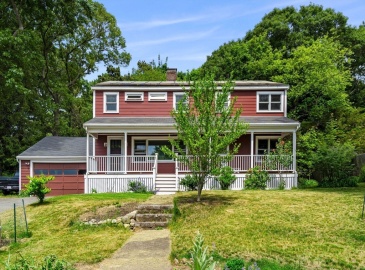 55 Robert Road, Marblehead, Massachusetts, 5 Bedrooms Bedrooms, 9 Rooms Rooms,2 BathroomsBathrooms,Residential,For Sale,Robert Road,73249745