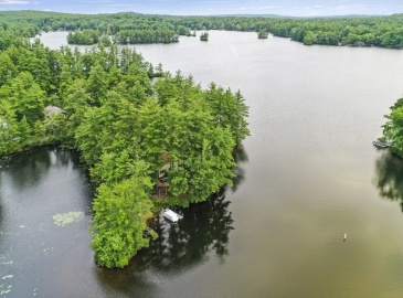 52 Birch Island Way, Lunenburg, Massachusetts, 2 Bedrooms Bedrooms, 7 Rooms Rooms,1 BathroomBathrooms,Residential,For Sale,Birch Island Way,73266791