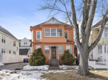 35 Sherman Ave, Chicopee, Massachusetts, 6 Bedrooms Bedrooms, 12 Rooms Rooms,2 BathroomsBathrooms,Residential Income,For Sale,Sherman Ave,73318944