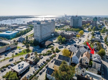 65 Hillman St, New Bedford, Massachusetts, 8 Bedrooms Bedrooms, 18 Rooms Rooms,4 BathroomsBathrooms,Residential Income,For Sale,Hillman St,73313351
