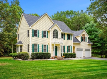 29 Pine Ridge Rd, Westford, Massachusetts, 4 Bedrooms Bedrooms, 11 Rooms Rooms,3.5 BathroomsBathrooms,Residential,For Sale,Pine Ridge Rd,73285067