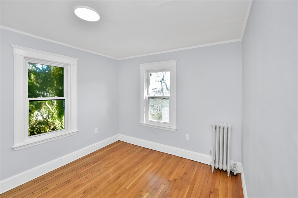 41 Suncrest Road, Boston, Massachusetts, 3 Bedrooms Bedrooms, 4 Rooms Rooms,1 BathroomBathrooms,Residential Lease,For Rent,Suncrest Road,73353132