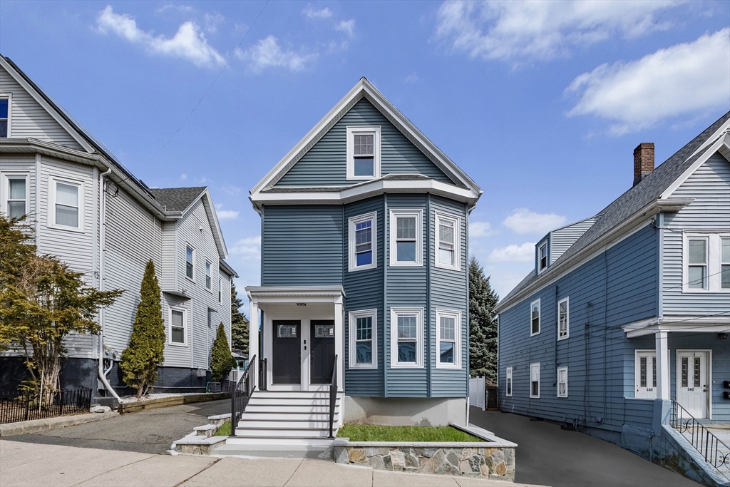 147 Jefferson Ave, Everett, Massachusetts, 5 Bedrooms Bedrooms, 12 Rooms Rooms,3.5 BathroomsBathrooms,Residential Income,For Sale,Jefferson Ave,73353988
