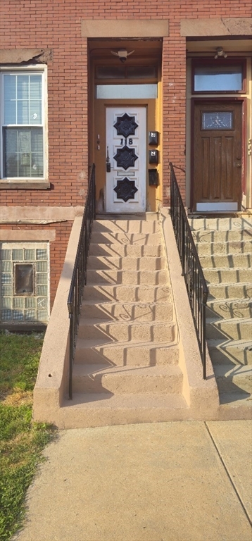 118 Winthrop St, Boston, Massachusetts, 1 Bedroom Bedrooms, 2 Rooms Rooms,1 BathroomBathrooms,Residential Lease,For Rent,Winthrop St,73334330