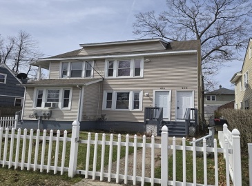 456-458 Page Blvd, Springfield, Massachusetts, 4 Bedrooms Bedrooms, 10 Rooms Rooms,2 BathroomsBathrooms,Residential Income,For Sale,Page Blvd,73355273