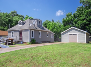 94 Witheridge St, Agawam, Massachusetts, 2 Bedrooms Bedrooms, 5 Rooms Rooms,1 BathroomBathrooms,Residential,For Sale,Witheridge St,73254555
