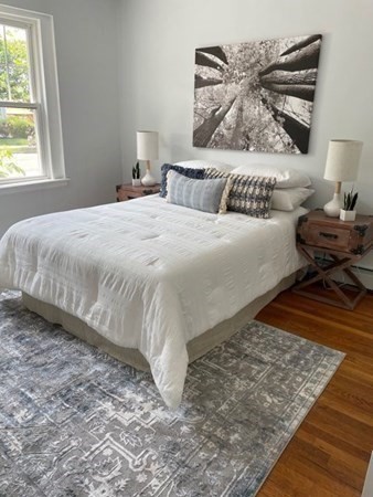 233 Lafayette Street, Salem, Massachusetts, 2 Bedrooms Bedrooms, 5 Rooms Rooms,1 BathroomBathrooms,Residential Lease,For Rent,Lafayette Street,73356460