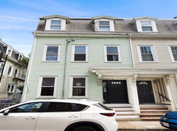 2 Viking Street, Boston, Massachusetts, 6 Bedrooms Bedrooms, 9 Rooms Rooms,3 BathroomsBathrooms,Residential Income,For Sale,Viking Street,73356574