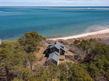 238 Cranberry Lane, Chatham, Massachusetts, 5 Bedrooms Bedrooms, 8 Rooms Rooms,2.5 BathroomsBathrooms,Residential,For Sale,Cranberry Lane,73358568