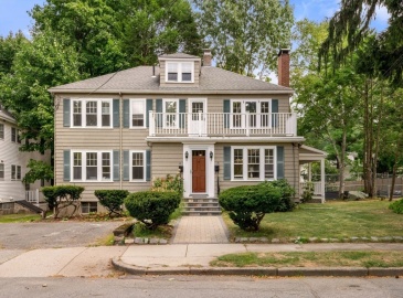 14-16 Cotter Road, Newton, Massachusetts, 4 Bedrooms Bedrooms, 11 Rooms Rooms,2 BathroomsBathrooms,Residential Income,For Sale,Cotter Road,73288343