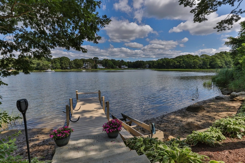 49 Edgewater Way, Wareham, Massachusetts, 2 Bedrooms Bedrooms, 9 Rooms Rooms,2 BathroomsBathrooms,Residential,For Sale,Edgewater Way,73274501