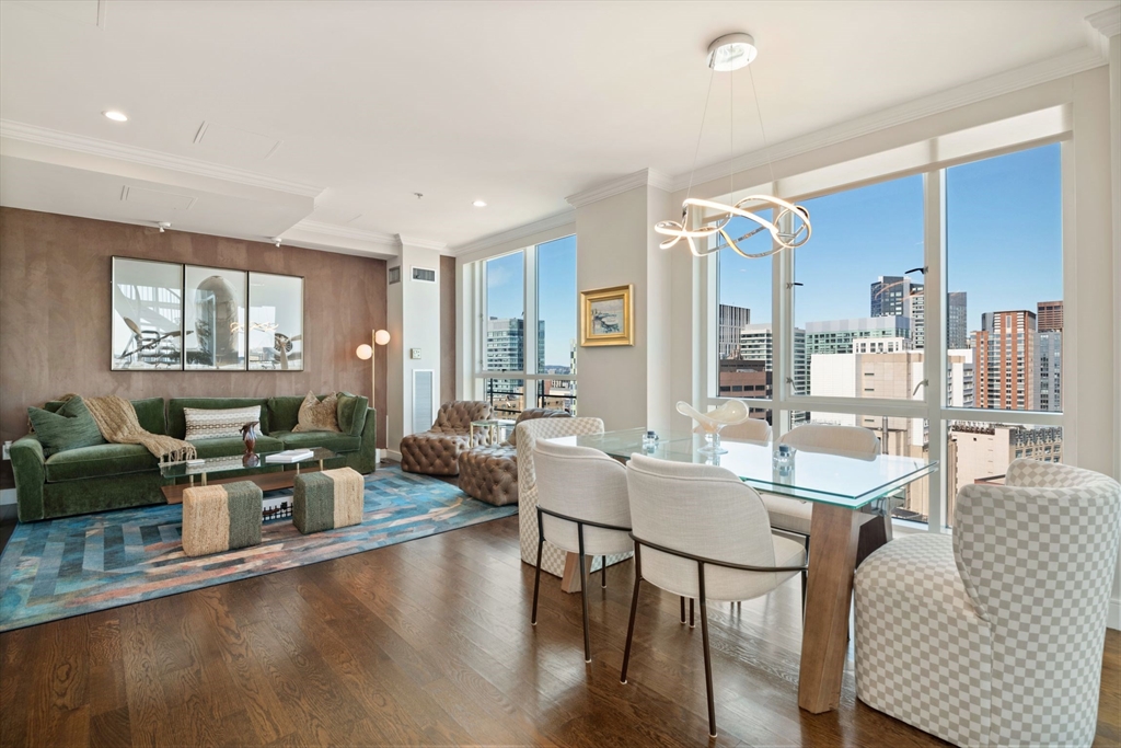 1 Nassau St., Boston, Massachusetts, 2 Bedrooms Bedrooms, 5 Rooms Rooms,2.5 BathroomsBathrooms,Residential Lease,For Rent,Nassau St.,73361073