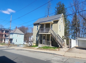 36 School St, Southbridge, Massachusetts, 5 Bedrooms Bedrooms, 9 Rooms Rooms,2 BathroomsBathrooms,Residential Income,For Sale,School St,73361091