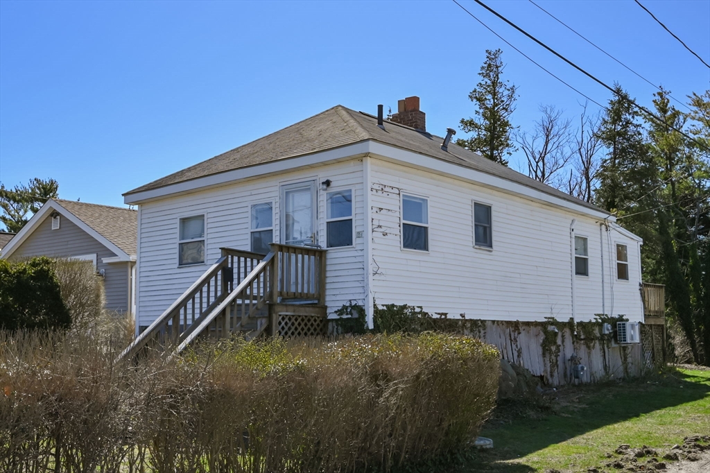 23 Wyola Rd, Hull, Massachusetts, 1 Bedroom Bedrooms, 3 Rooms Rooms,1 BathroomBathrooms,Residential,For Sale,Wyola Rd,73361525