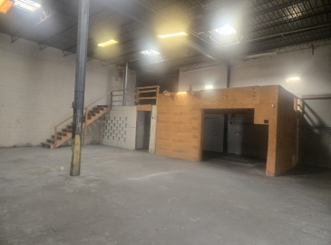 23-25 Garfield Ave, Woburn, Massachusetts, ,Commercial Lease,For Rent,Garfield Ave,73362027