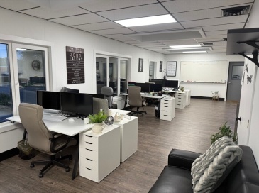 584 Meadow St, Agawam, Massachusetts, ,Commercial Lease,For Rent,Meadow St,73362029