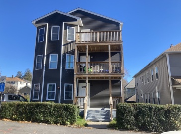 247 Pilgrim Ave, Worcester, Massachusetts, 9 Bedrooms Bedrooms, 18 Rooms Rooms,6 BathroomsBathrooms,Residential Income,For Sale,Pilgrim Ave,73362633