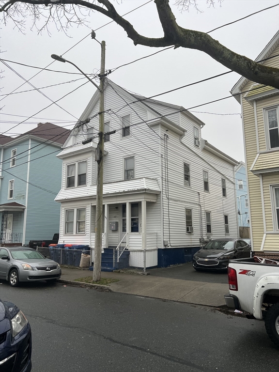 142 Division St, New Bedford, Massachusetts, 9 Bedrooms Bedrooms, 15 Rooms Rooms,3 BathroomsBathrooms,Residential Income,For Sale,Division St,73357860