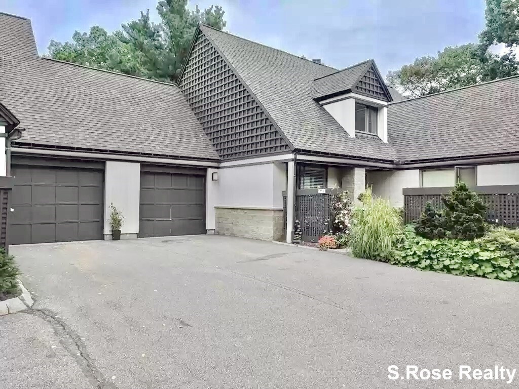 253 Nahanton, Newton, Massachusetts, 5 Bedrooms Bedrooms, 11 Rooms Rooms,4.5 BathroomsBathrooms,Residential Lease,For Rent,Nahanton,73363347