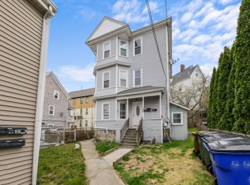 146 Hunter St, Fall River, Massachusetts, 9 Bedrooms Bedrooms, 15 Rooms Rooms,3 BathroomsBathrooms,Residential Income,For Sale,Hunter St,73363390