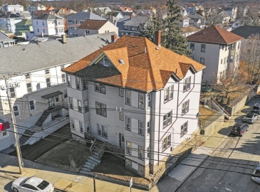 490 Eastern Ave, Fall River, Massachusetts, 9 Bedrooms Bedrooms, 21 Rooms Rooms,3 BathroomsBathrooms,Residential Income,For Sale,Eastern Ave,73333173
