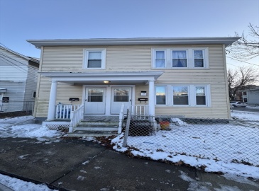 18 Chase St, Salem, Massachusetts, 3 Bedrooms Bedrooms, 5 Rooms Rooms,1 BathroomBathrooms,Residential Lease,For Rent,Chase St,73344839