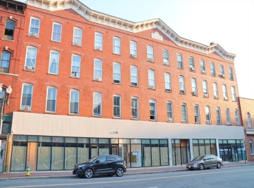 218 Essex Street, Lawrence, Massachusetts, ,Commercial Lease,For Rent,Essex Street,73365061