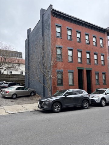 281 West Third St, Boston, Massachusetts, 2 Bedrooms Bedrooms, 5 Rooms Rooms,1 BathroomBathrooms,Residential Lease,For Rent,West Third St,73365199