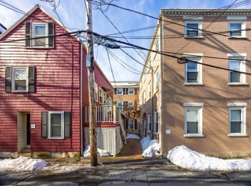 8-8.5 Herbert Street, Salem, Massachusetts, 9 Bedrooms Bedrooms, 36 Rooms Rooms,9 BathroomsBathrooms,Residential Income,For Sale,Herbert Street,73366028