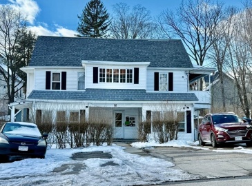 92 Elm Street, Southbridge, Massachusetts, 16 Bedrooms Bedrooms, 20 Rooms Rooms,5 BathroomsBathrooms,Residential Income,For Sale,Elm Street,73335679