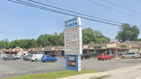 689 South Main Street, Haverhill, Massachusetts, ,Commercial Lease,For Rent,South Main Street,73366517