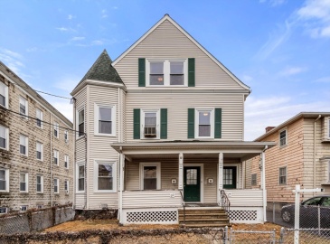 22-24 Olney St, Watertown, Massachusetts, 6 Bedrooms Bedrooms, 12 Rooms Rooms,2 BathroomsBathrooms,Residential Income,For Sale,Olney St,73347112