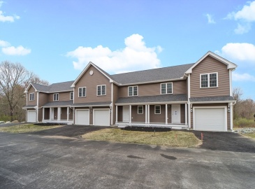 980 Plymouth Street, Bridgewater, Massachusetts, 24 Bedrooms Bedrooms, 48 Rooms Rooms,20 BathroomsBathrooms,Residential Income,For Sale,Plymouth Street,73246373