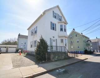 49 Plain St, Fall River, Massachusetts, 6 Bedrooms Bedrooms, 16 Rooms Rooms,3 BathroomsBathrooms,Residential Income,For Sale,Plain St,73367863