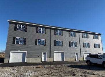 1 Lawrence St, Fall River, Massachusetts, 9 Bedrooms Bedrooms, 21 Rooms Rooms,7.5 BathroomsBathrooms,Residential Income,For Sale,Lawrence St,73368220