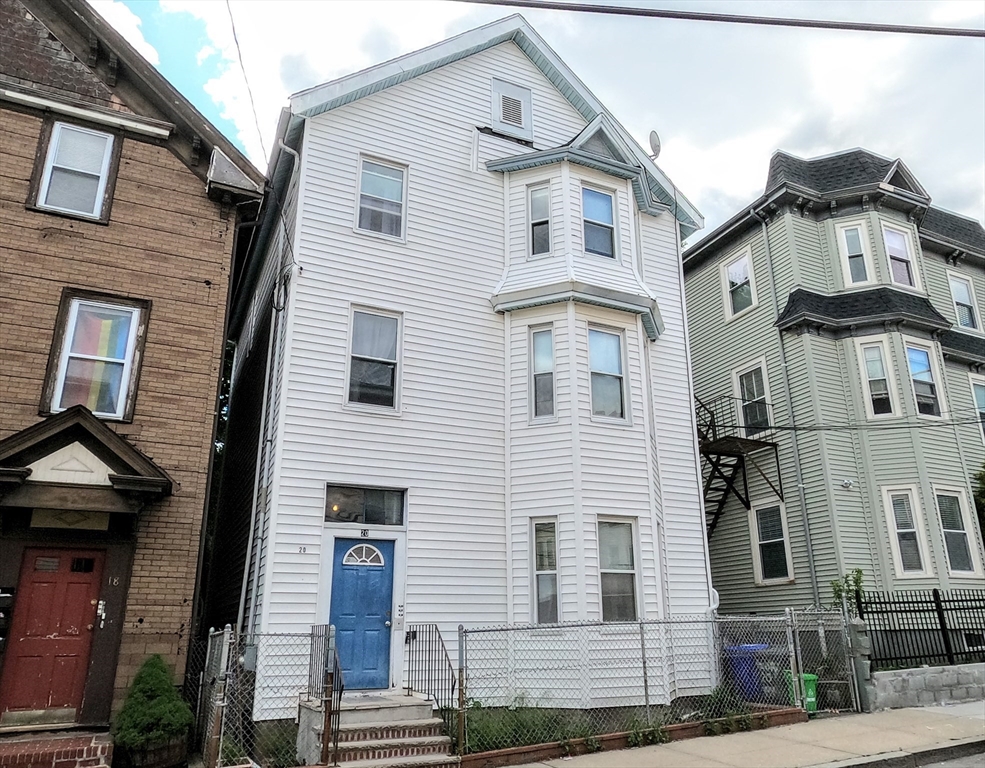 20 Ashley St., Boston, Massachusetts, 2 Bedrooms Bedrooms, 4 Rooms Rooms,1 BathroomBathrooms,Residential Lease,For Rent,Ashley St.,73368415