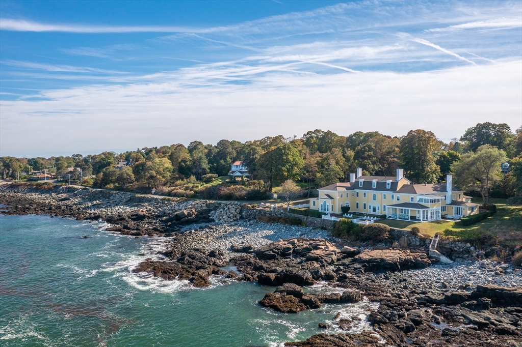 66 Ocean St, Nahant, Massachusetts, 8 Bedrooms Bedrooms, 23 Rooms Rooms,7 BathroomsBathrooms,Residential,For Sale,Ocean St,73368530