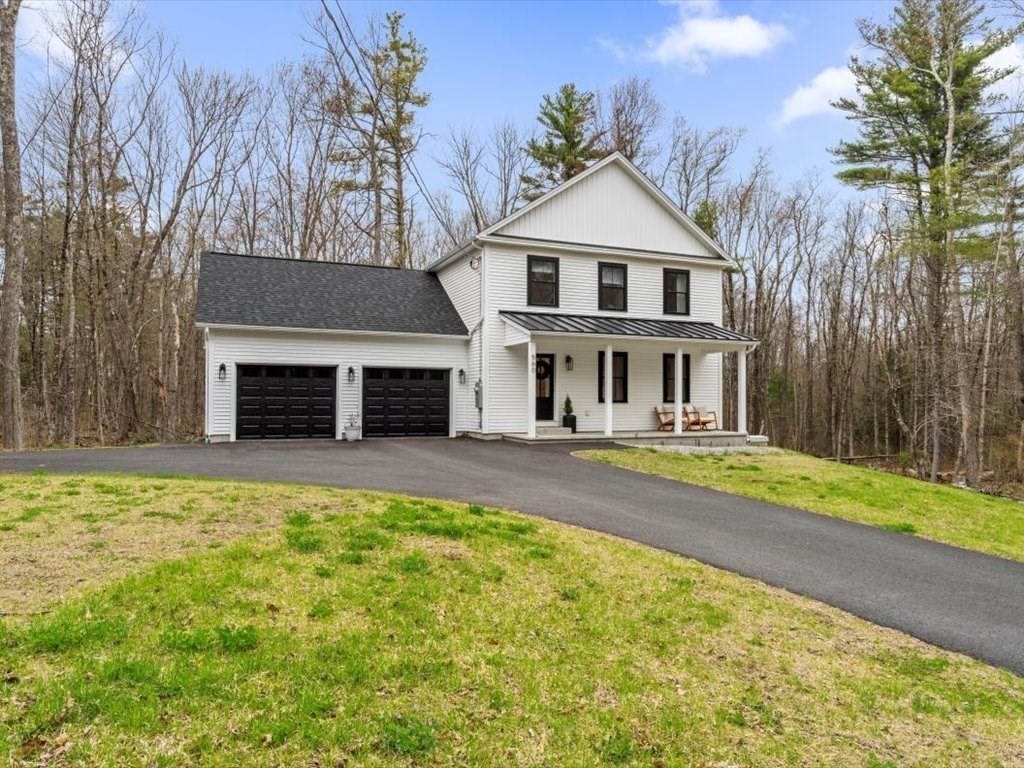 560 Queen Lake Rd, Phillipston, Massachusetts, 3 Bedrooms Bedrooms, 6 Rooms Rooms,2.5 BathroomsBathrooms,Residential,For Sale,Queen Lake Rd,73368422