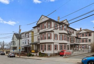 34-36 Park St, Fall River, Massachusetts, 13 Bedrooms Bedrooms, 28 Rooms Rooms,5 BathroomsBathrooms,Residential Income,For Sale,Park St,73368554