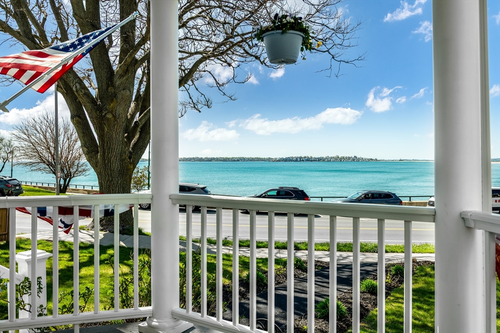263 Lynn Shore Dr, Lynn, Massachusetts, 5 Bedrooms Bedrooms, 8 Rooms Rooms,3 BathroomsBathrooms,Residential,For Sale,Lynn Shore Dr,73368590