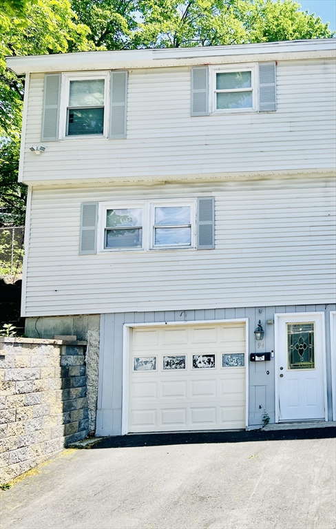 94 Prichard St, Fitchburg, Massachusetts, 2 Bedrooms Bedrooms, 5 Rooms Rooms,1.5 BathroomsBathrooms,Residential Lease,For Rent,Prichard St,73368753