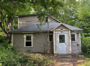 150 Athol Rd, Phillipston, Massachusetts, 3 Bedrooms Bedrooms, 6 Rooms Rooms,1 BathroomBathrooms,Residential,For Sale,Athol Rd,73233731